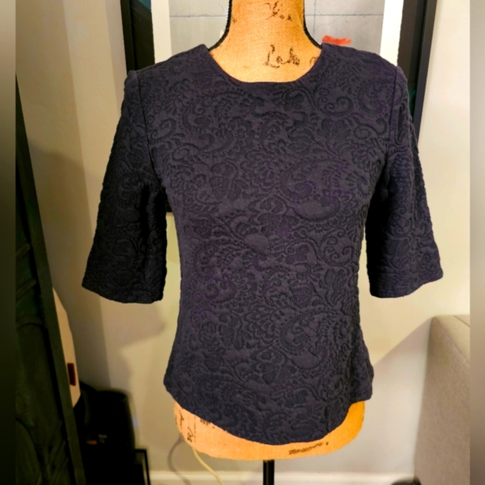 Ann Taylor summer weight sweatshirt